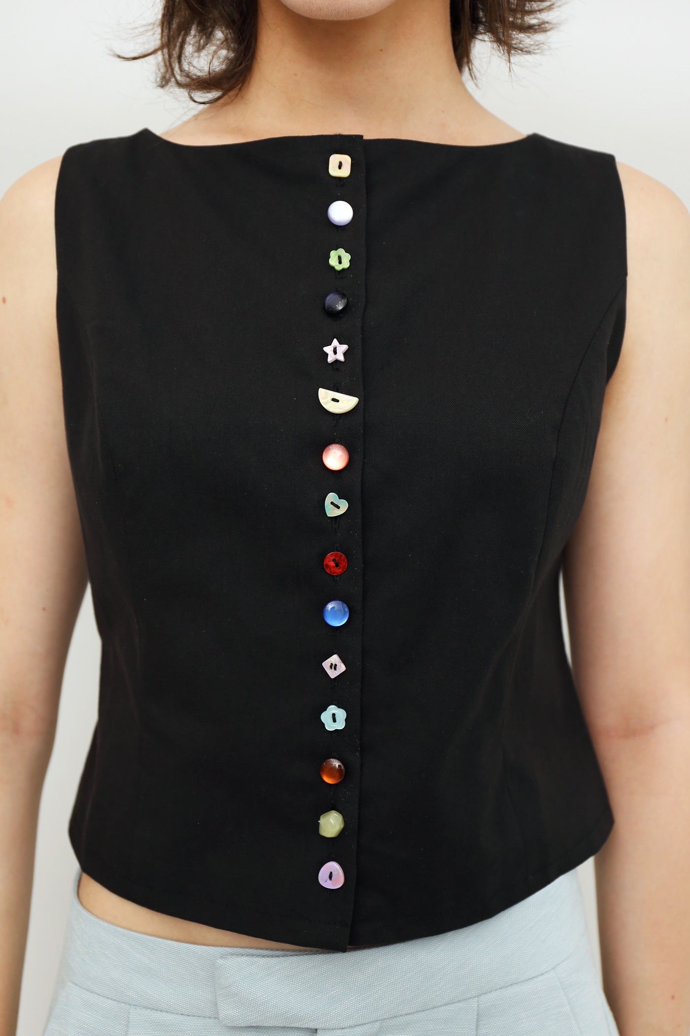 Pandora Button Top in Black Soot