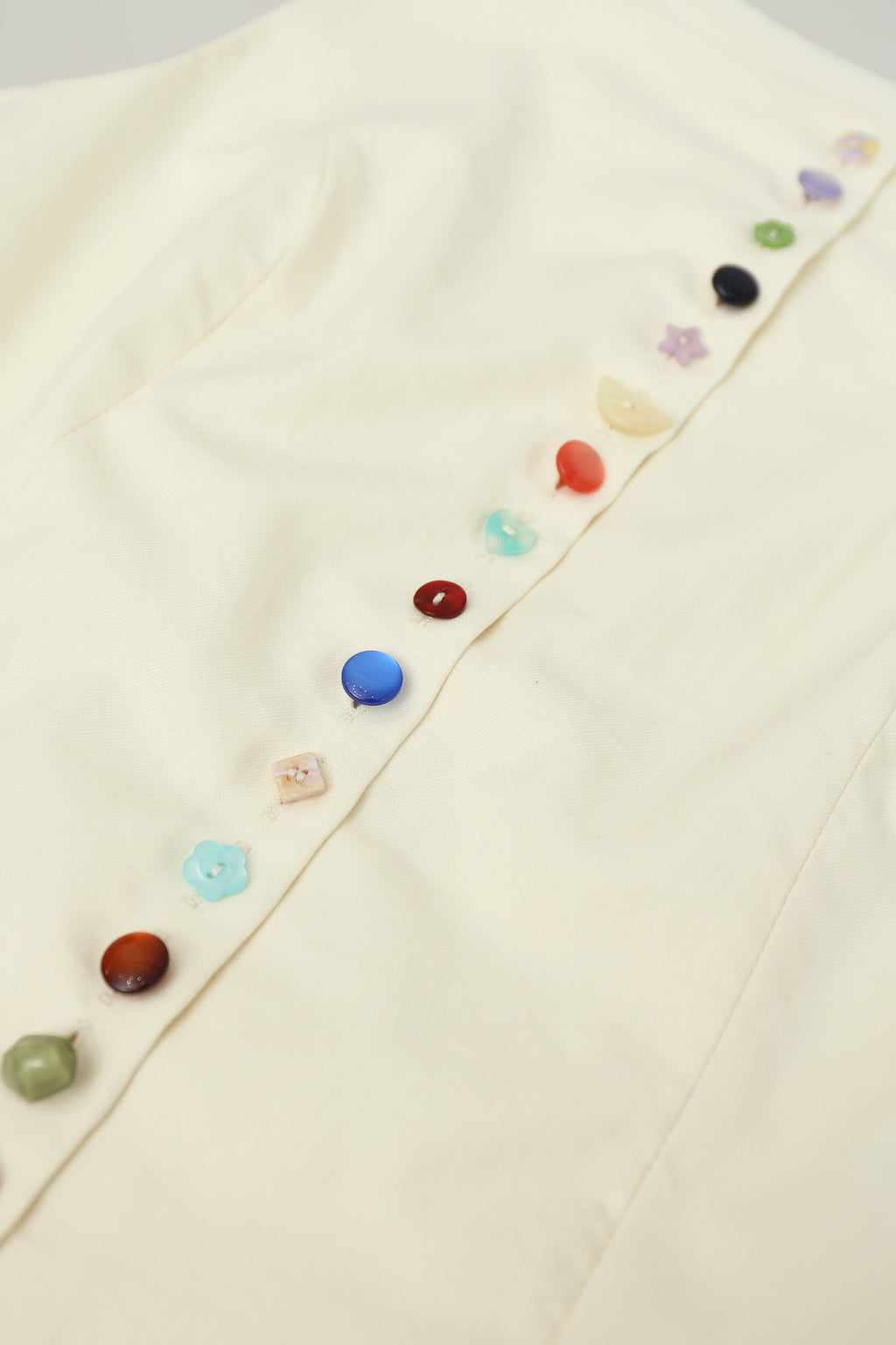 Pandora Button Top in Cream Froth